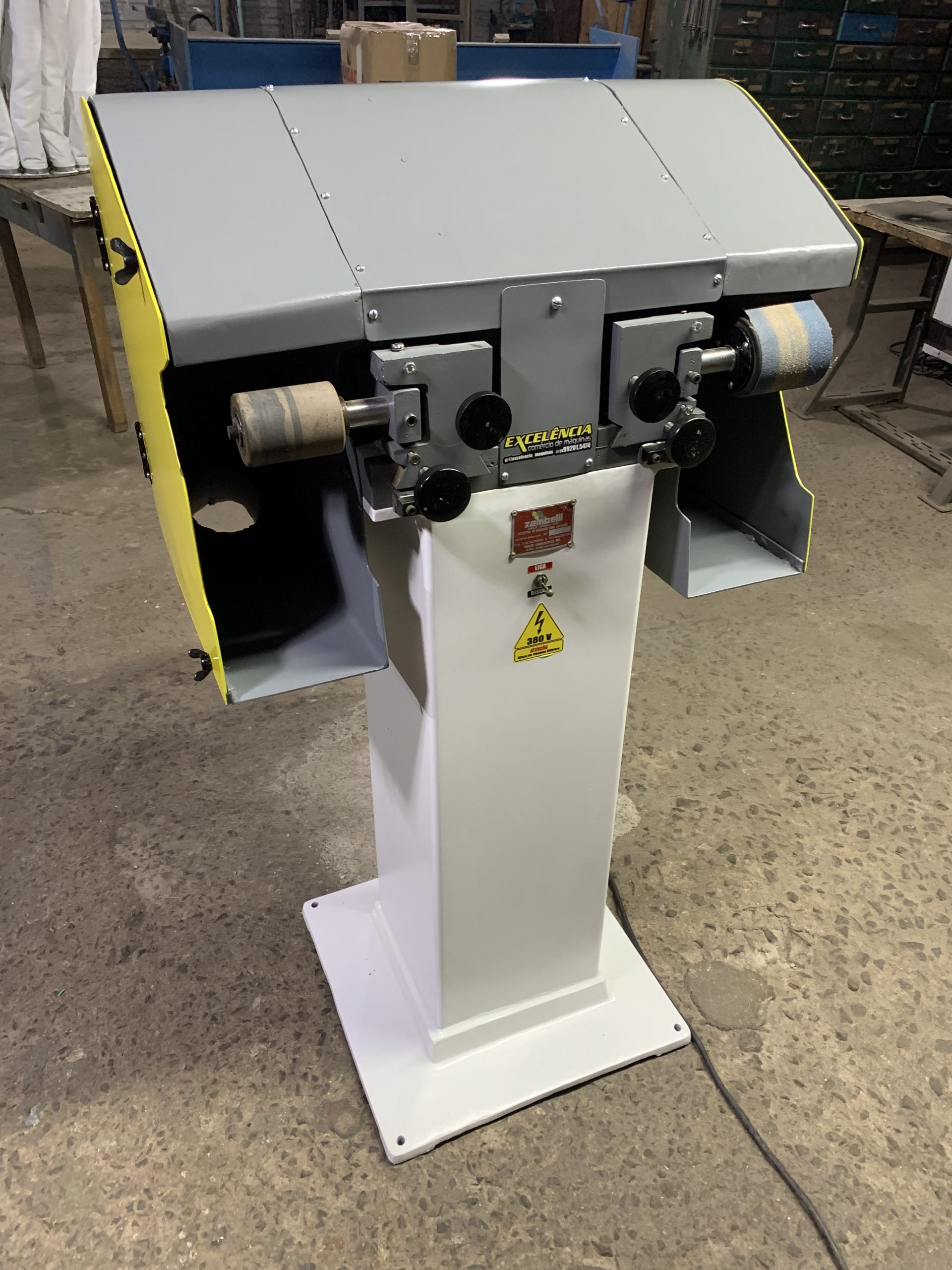 Lixadeira horizontal dupla