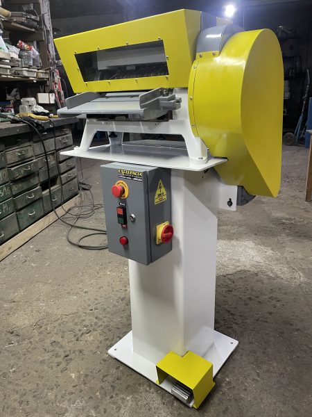 Máquina de cortar tiras grande
