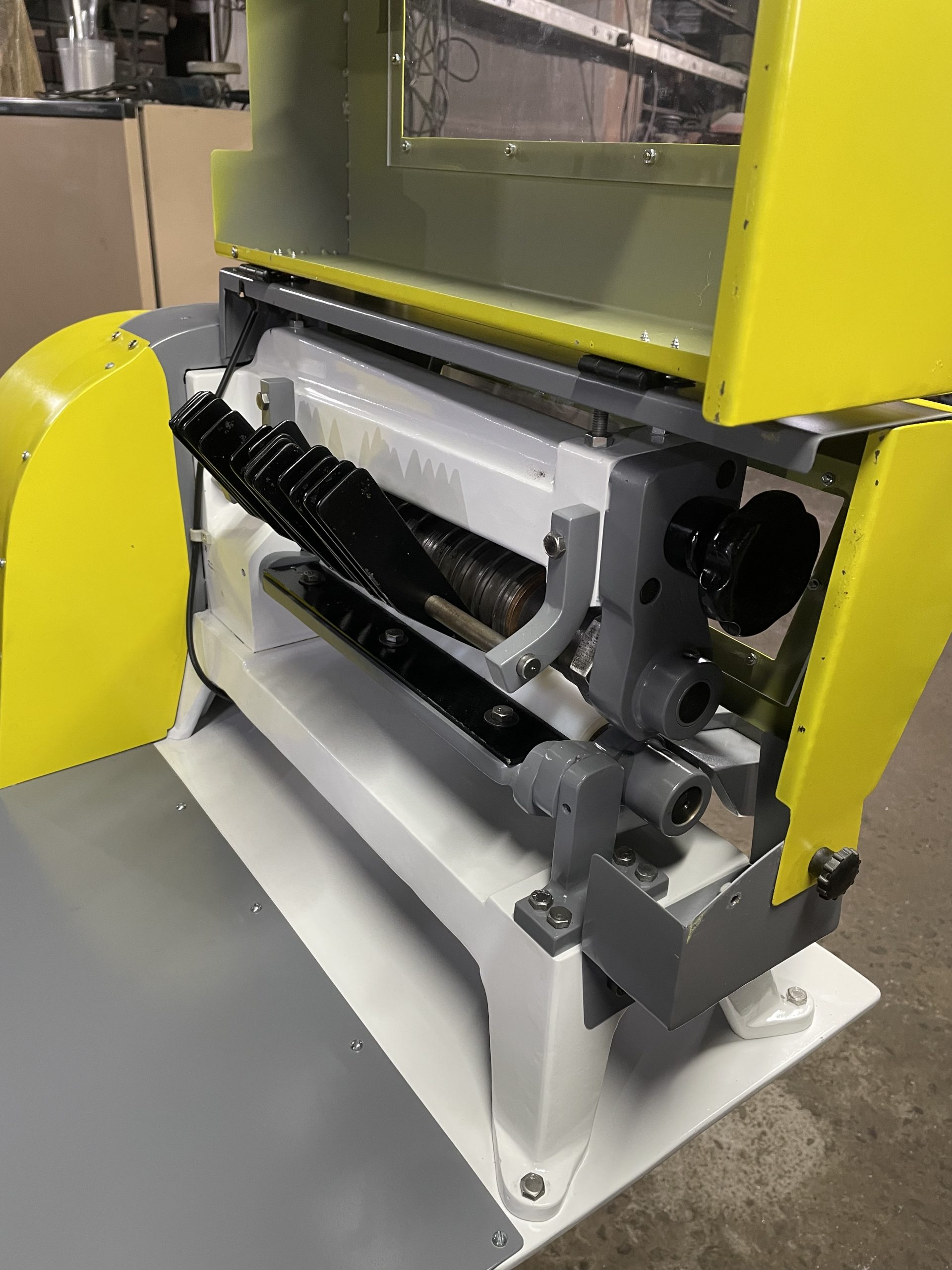 Máquina de cortar tiras grande