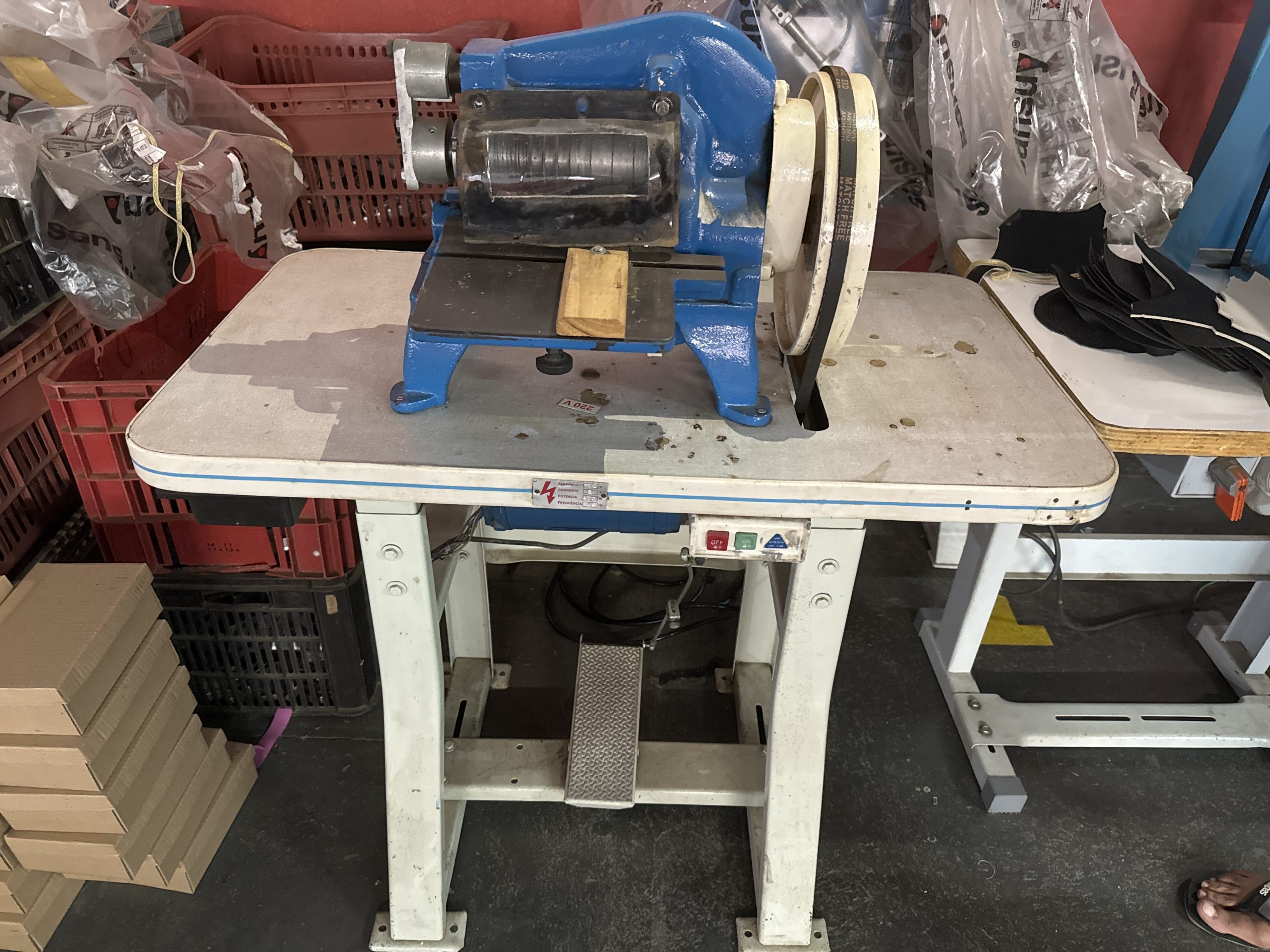 Máquina cortar tiras