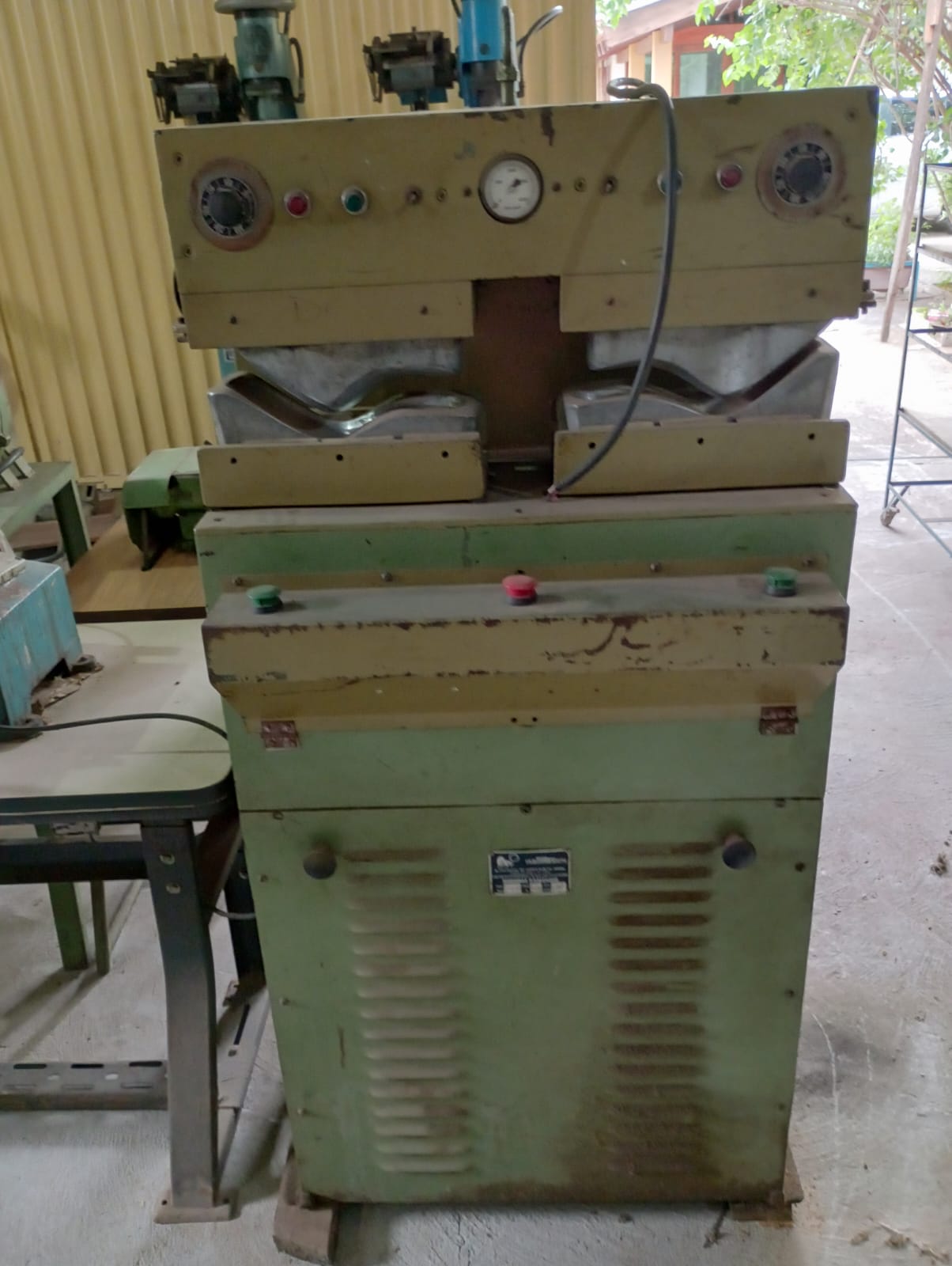 Máquina Real de Moldar Palminha