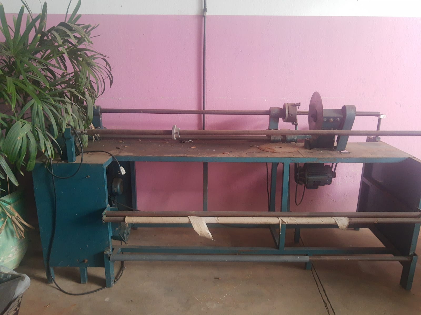 Maquina Torno de Cortar Tiras