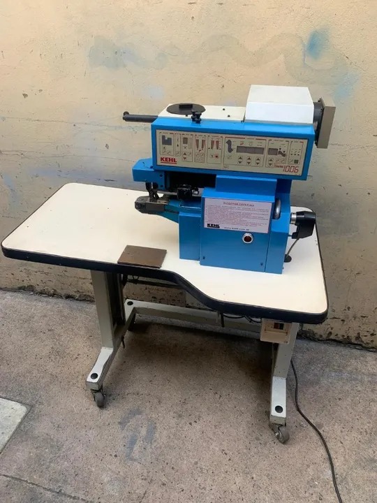 Vendo maquina de orlar, virar corte, debruar Kehl 1006