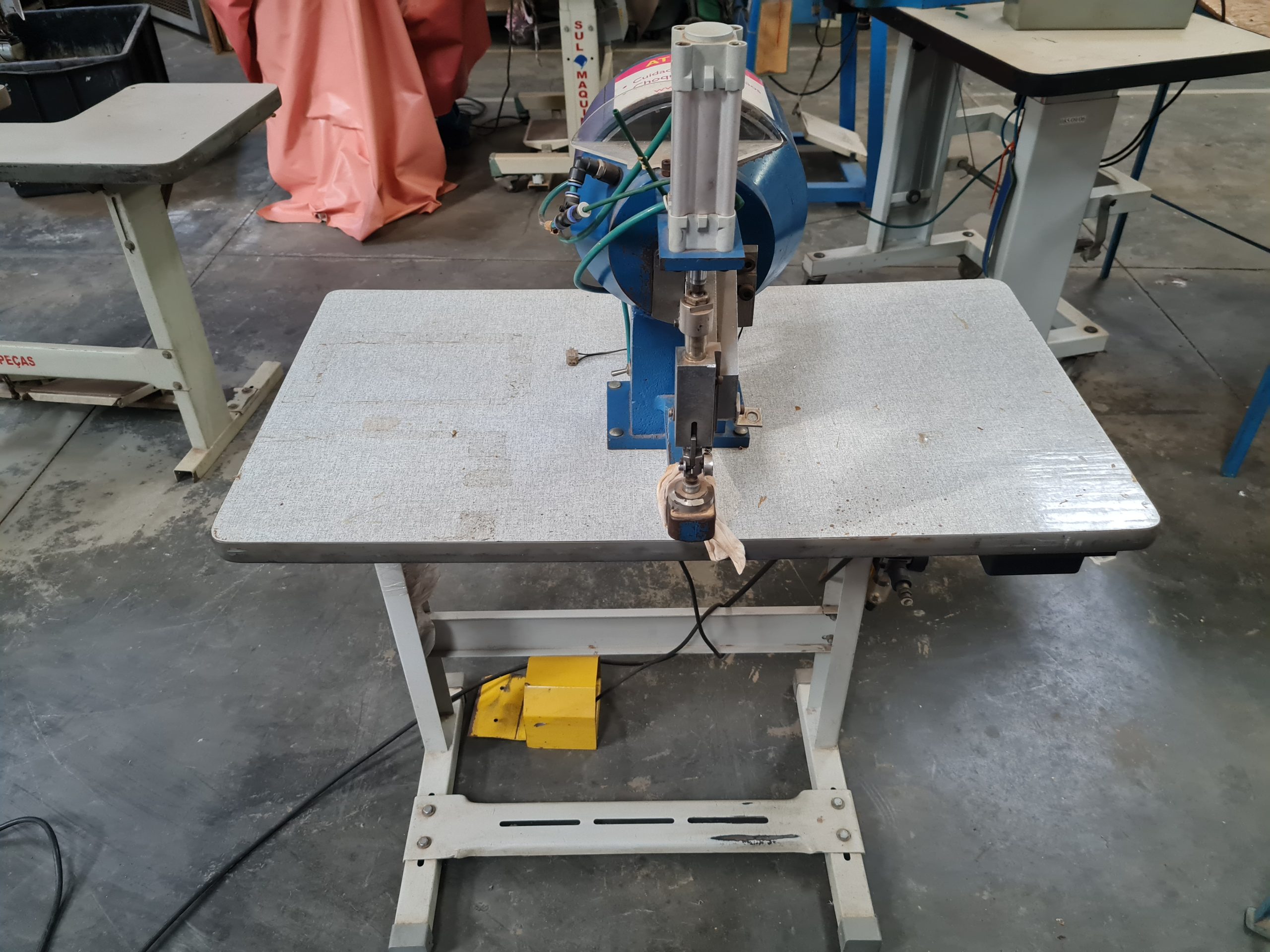 Maquina Spykers Cravo enfeite