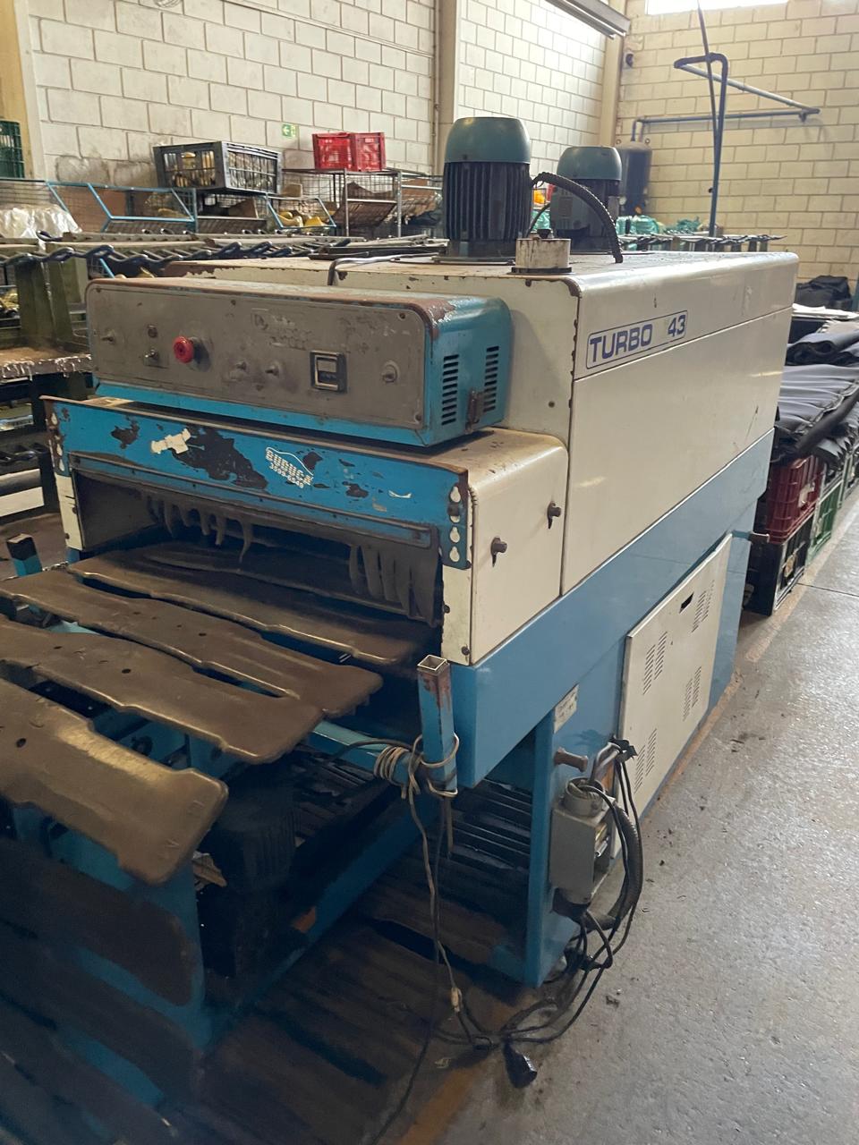 Vendo Máquinas Semi-Novas