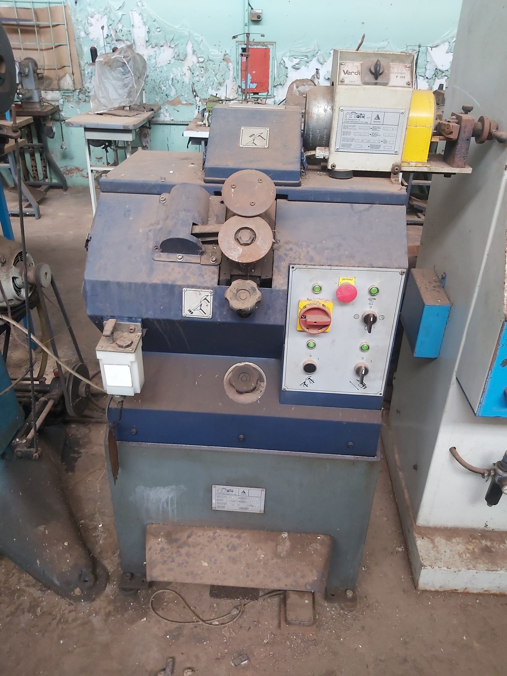 Palmilhadeira, Rounder , Prensa hidráulica, forno, conformadora, balancim, pesponto, interlock, elastiqueira,Zig, etc…