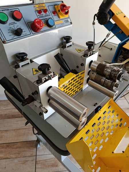Máquina de virar tiras Kehl