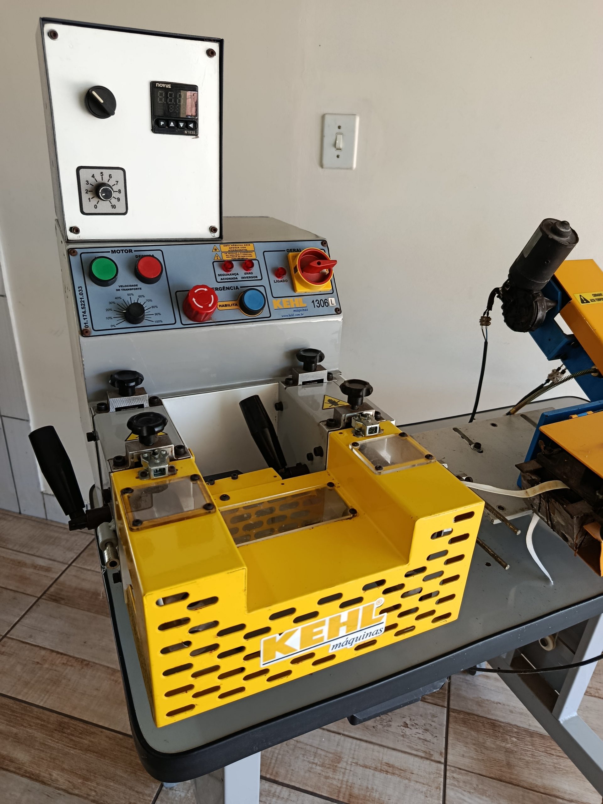 Máquina de virar tiras Kehl