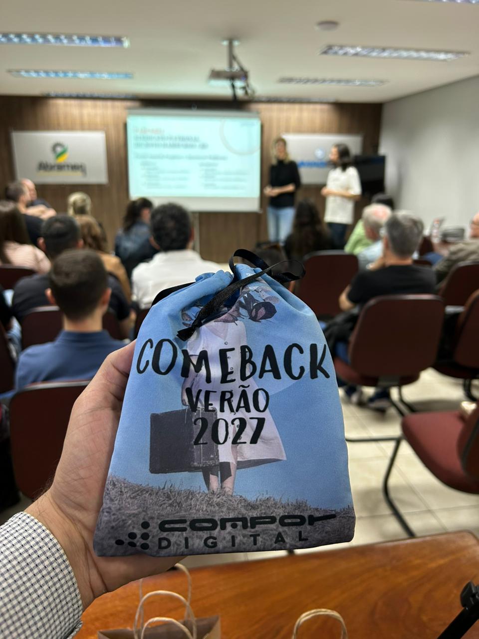 VERÃO 27 | PESQUISA DE TENDÊNCIA