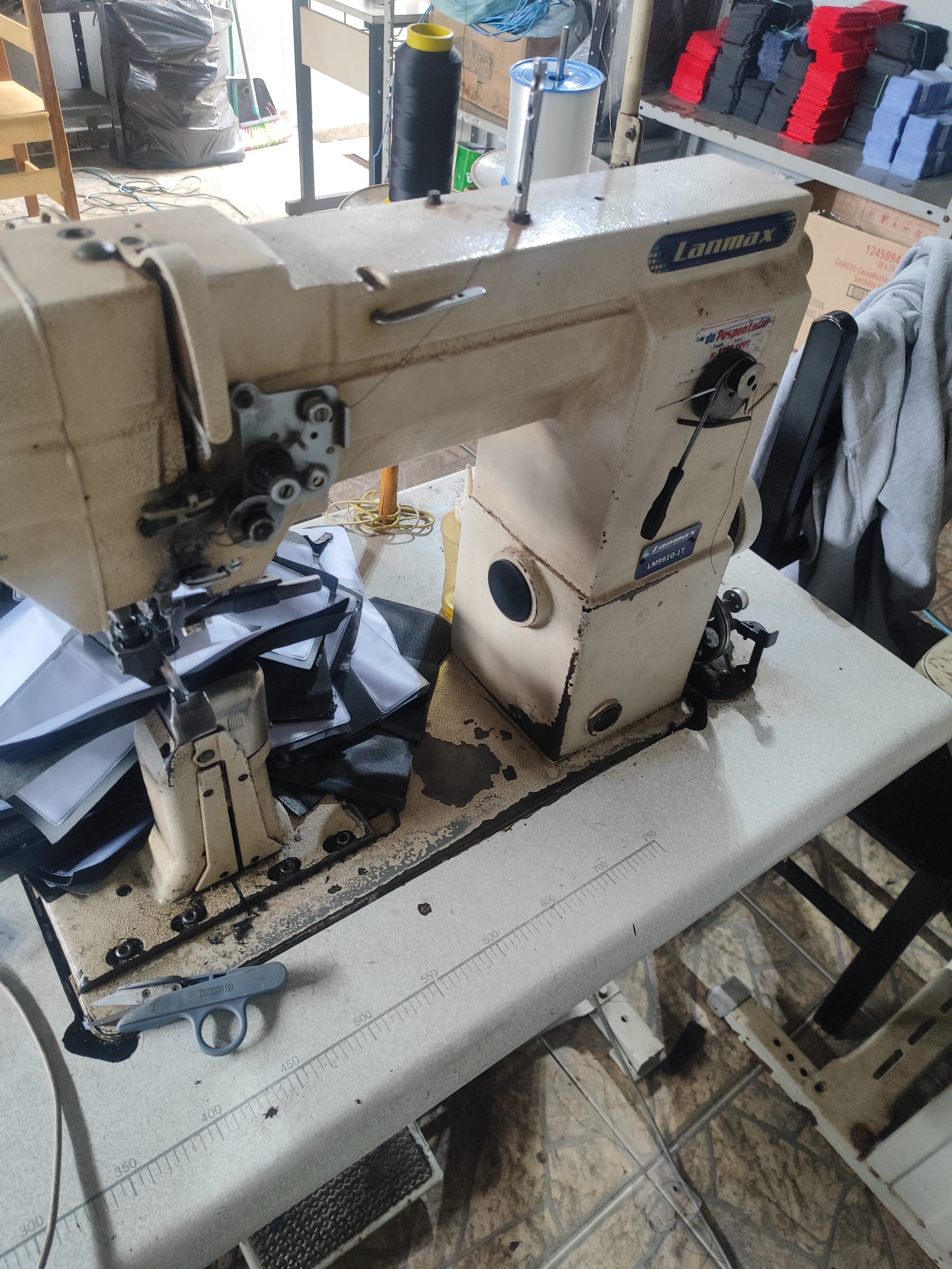 MAQUINAS PARA BANCA DE PESPONTO