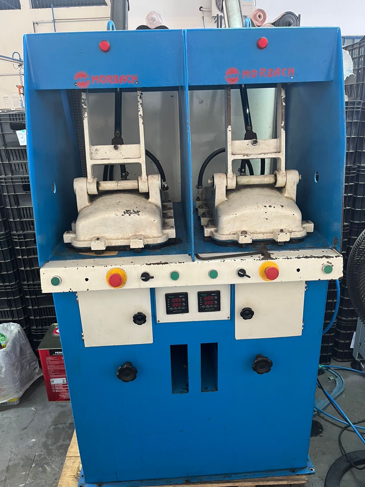 Prensa boca de sapo 2 bicada uma Prensa MORBACH 12.000 mil cada