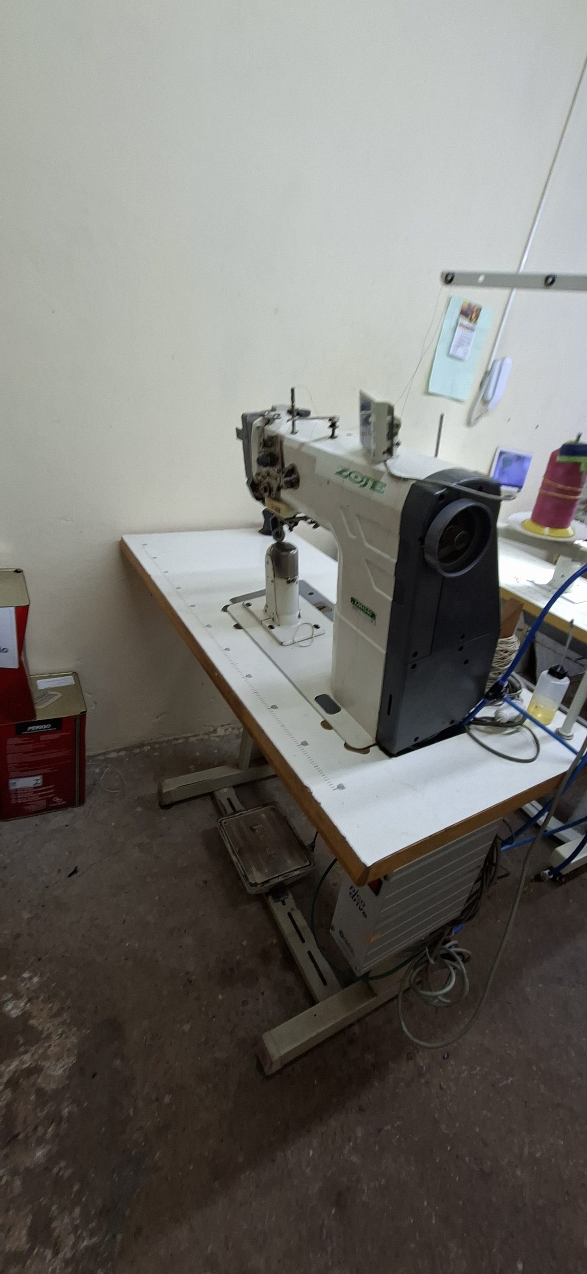 Máquina de pesponto eletrônica pneumática